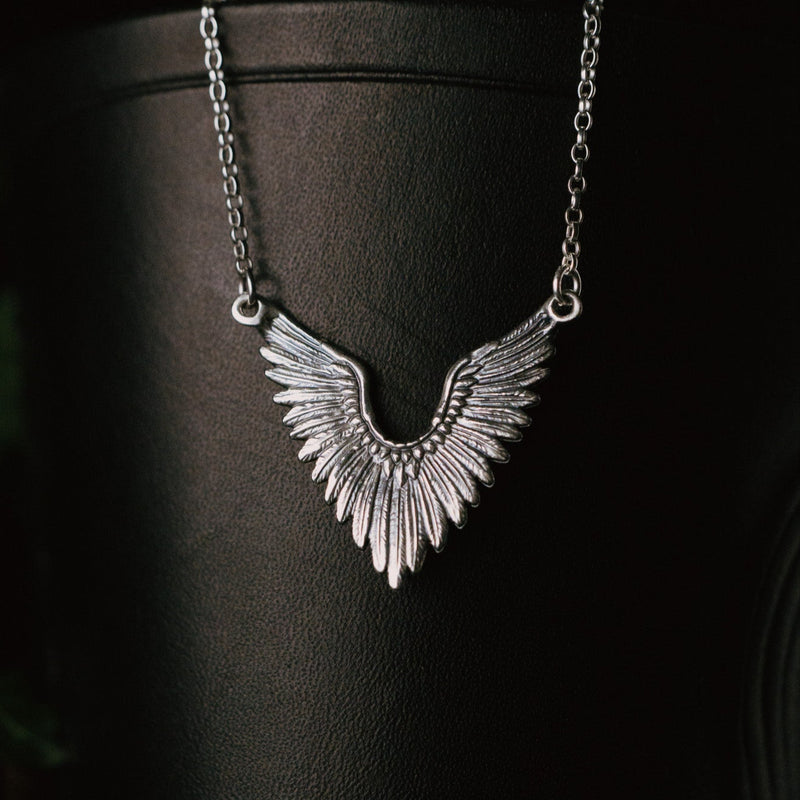 Sacred Clan: Wings of Valkyrie Raven Wing Necklace P1517