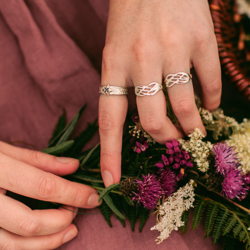 Silver Celtic Roots Ring R435