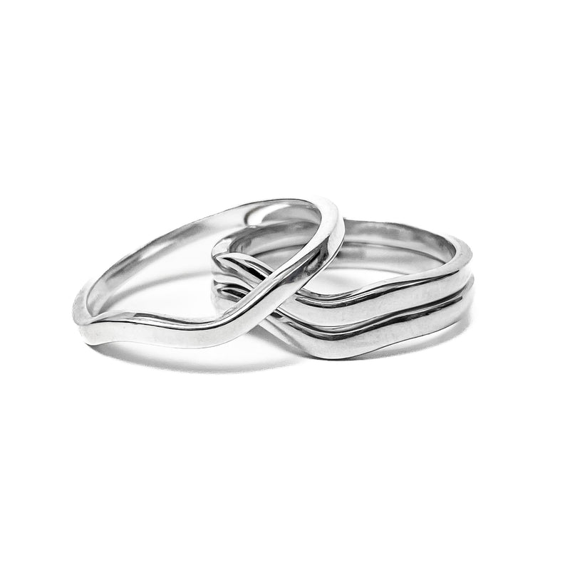 Sterling Silver Wave Ring R420