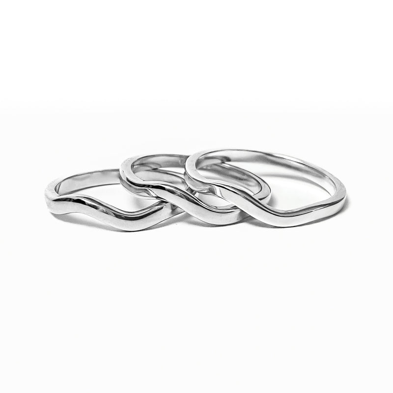 Sterling Silver Wave Ring R420